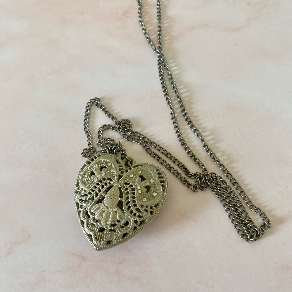 Heart Pendant Necklace
